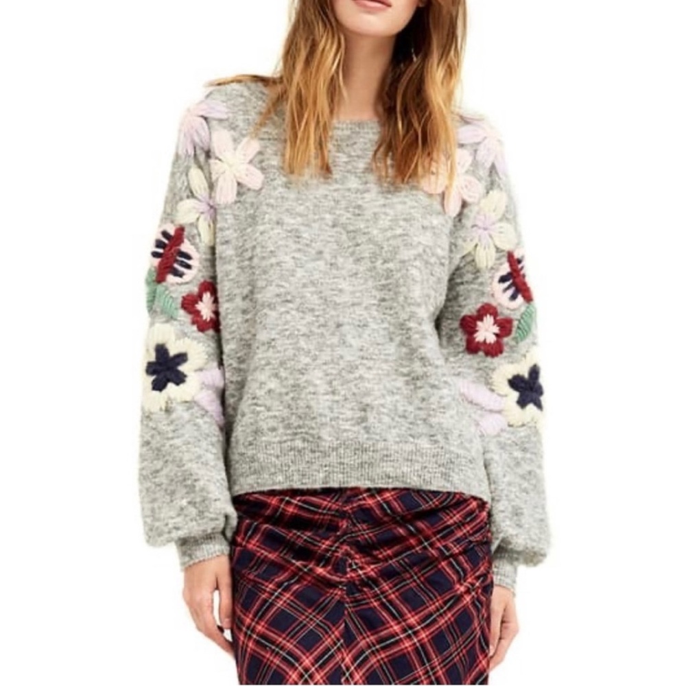 Boundless North Embroidered Daisy Sweater L